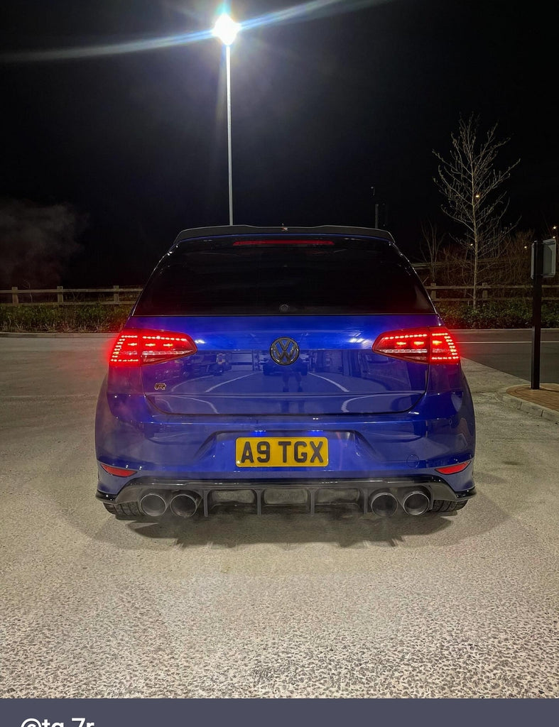 VW Golf R with some short 4D plates