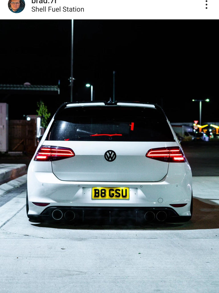 MK7 VW Golf R with some short 4D gel plates