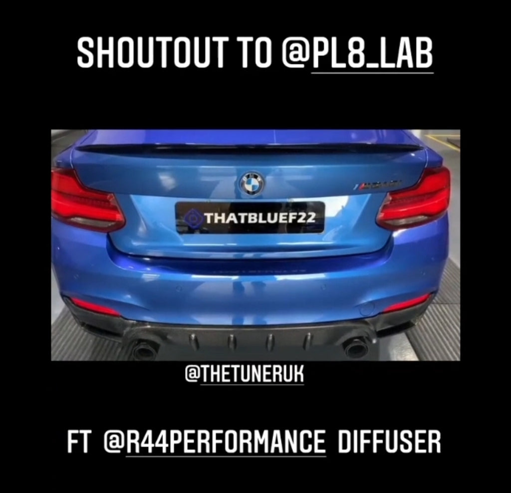 BMW M140i with a bespoke Logo 4D plate