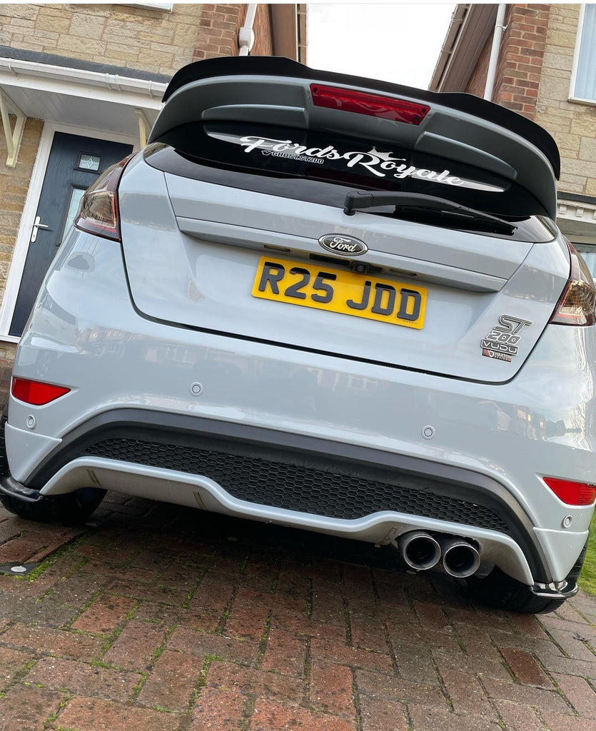 Ford Fiesta ST 200 with some short 4D plates