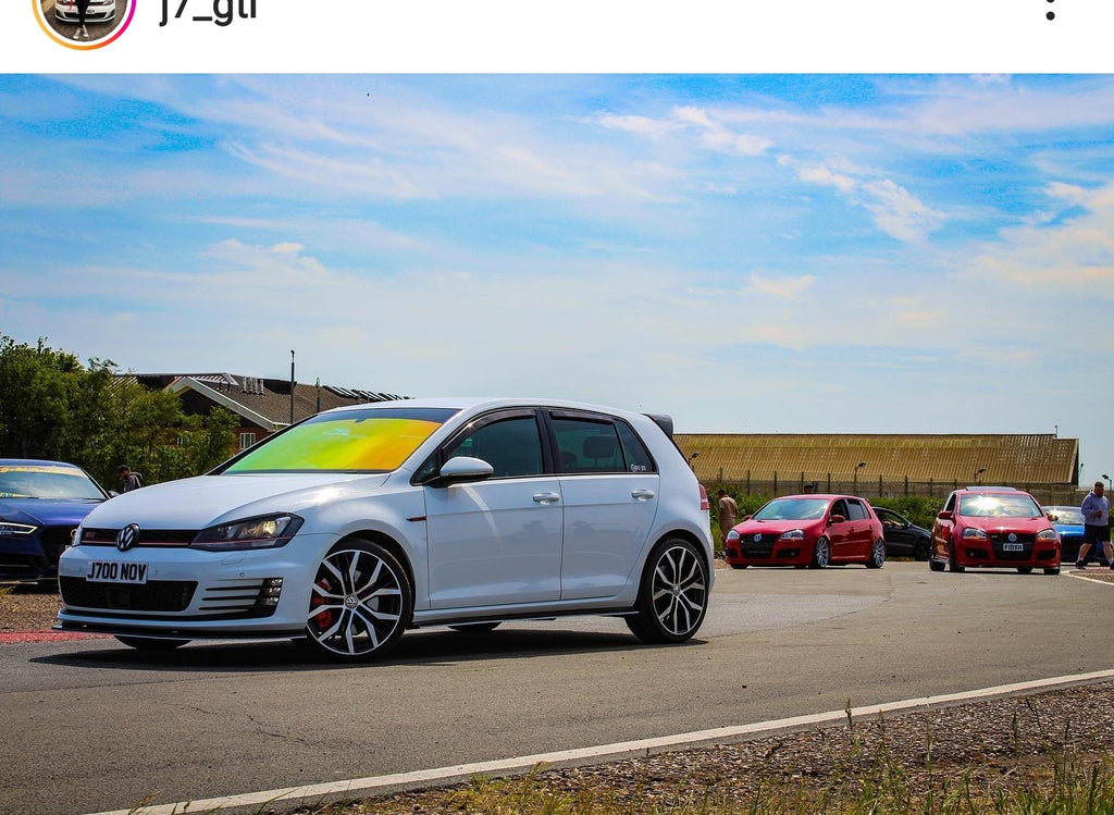 VW Golf GTI with some short 4D plates