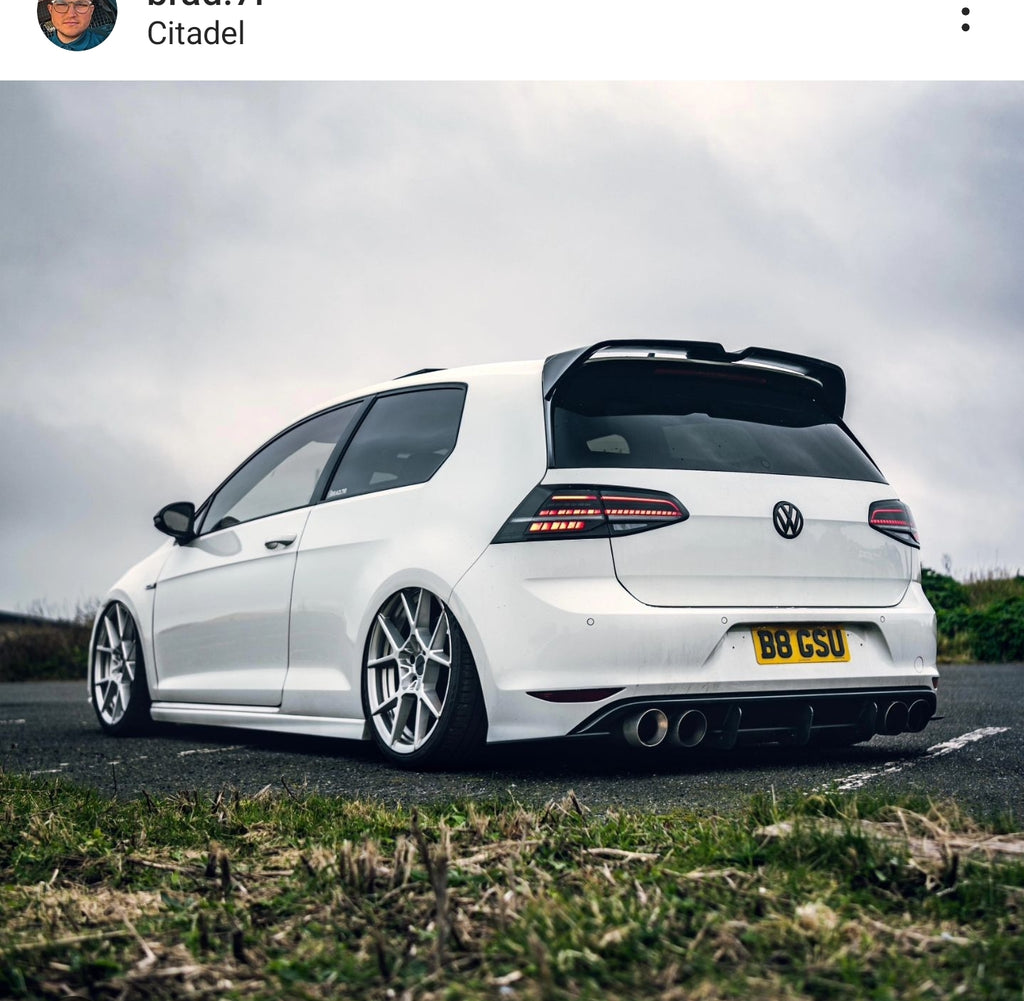 MK7 VW Golf R with some 3D gel plates